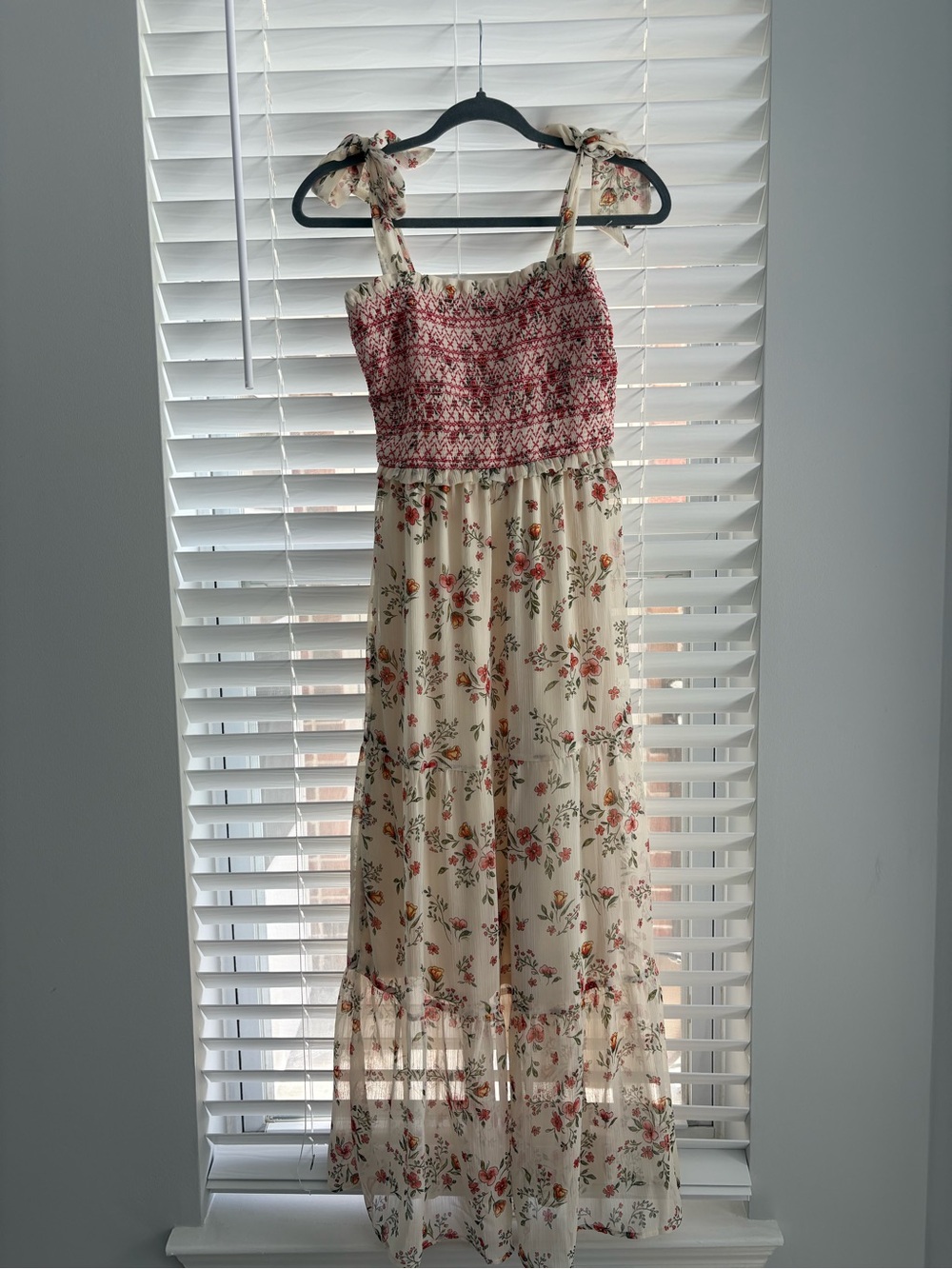 LC Lauren Conrad Cream Maxi Dress